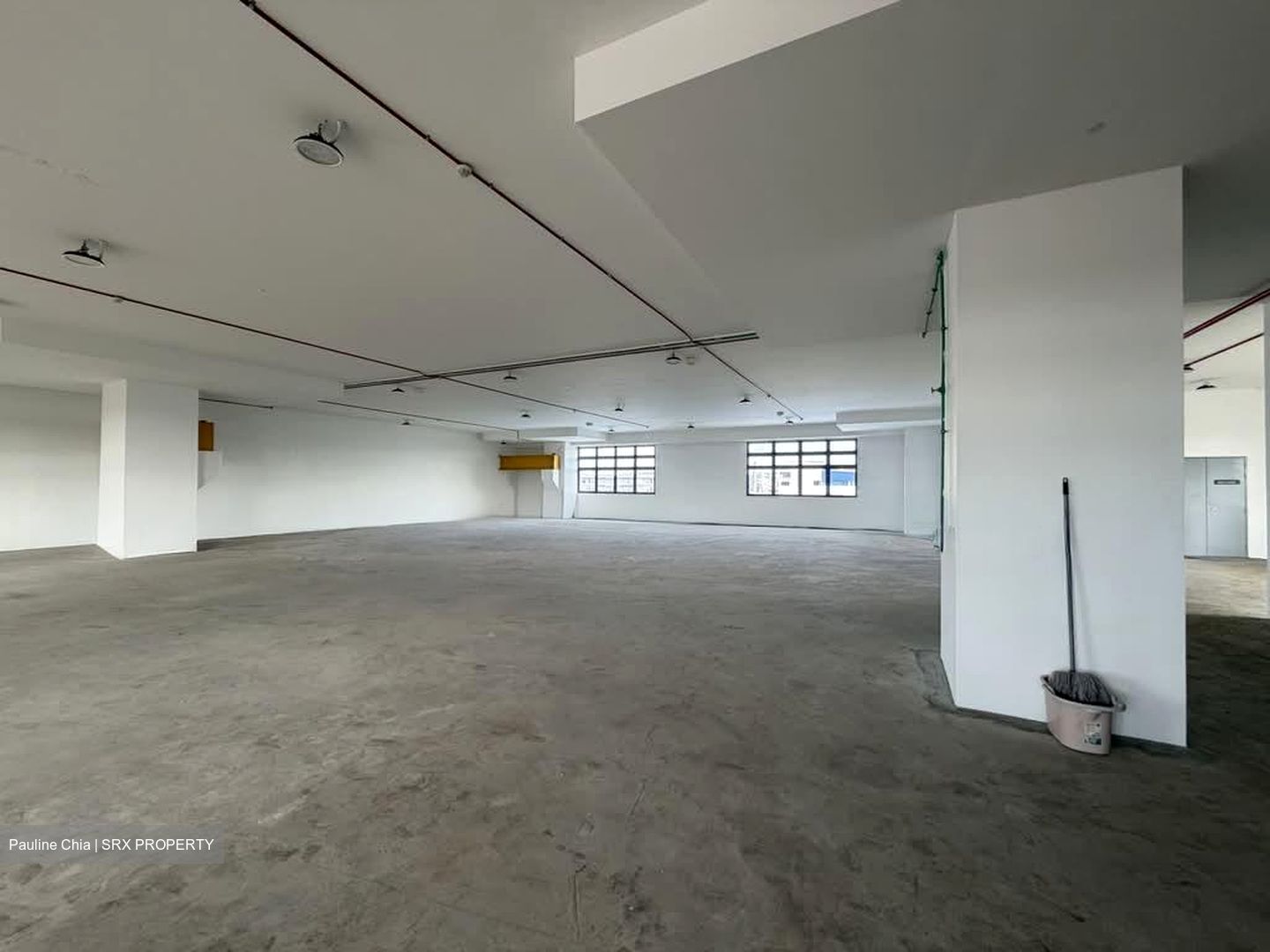 Tuas Lot (D22), Warehouse #574090491